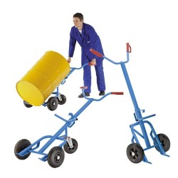 CARRETILLA PARA BIDONES 200 L