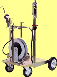Mobile oil dispenser platform 