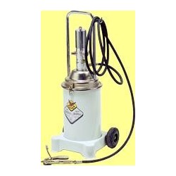 Engrasador con bomba neumática.