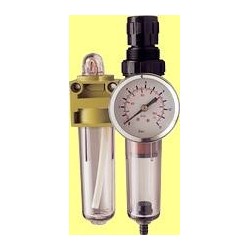 Regulador de presión con filtro para descarga condensación, lubricador y manómetro.